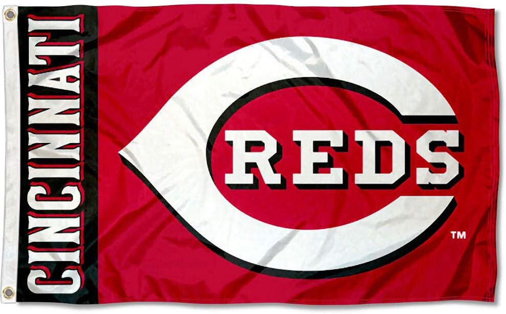 Amazon Com Cincinnati Reds Flag 3x5 Banner Sports Fan Outdoor Flags Sports Outdoors