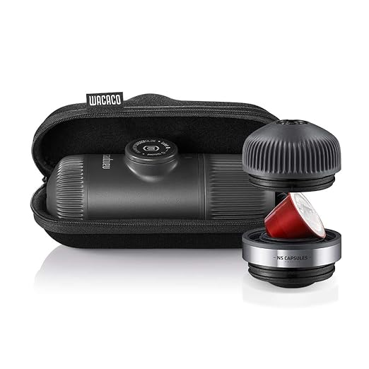 Wacaco Nanopresso Cafetera espresso portátil con Adaptador NS adjunto,  versión mejorada de Minipresso, máquina portátil de café para viajes,  operada manualmente, perfecta para acampar y aventurarse – PREYCA