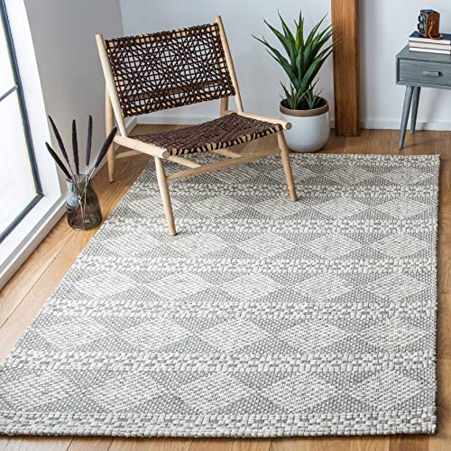 SAFAVIEH Marbella Collection Area Rug - 5' x 8', Beige & Grey, Handmade Wool, I…