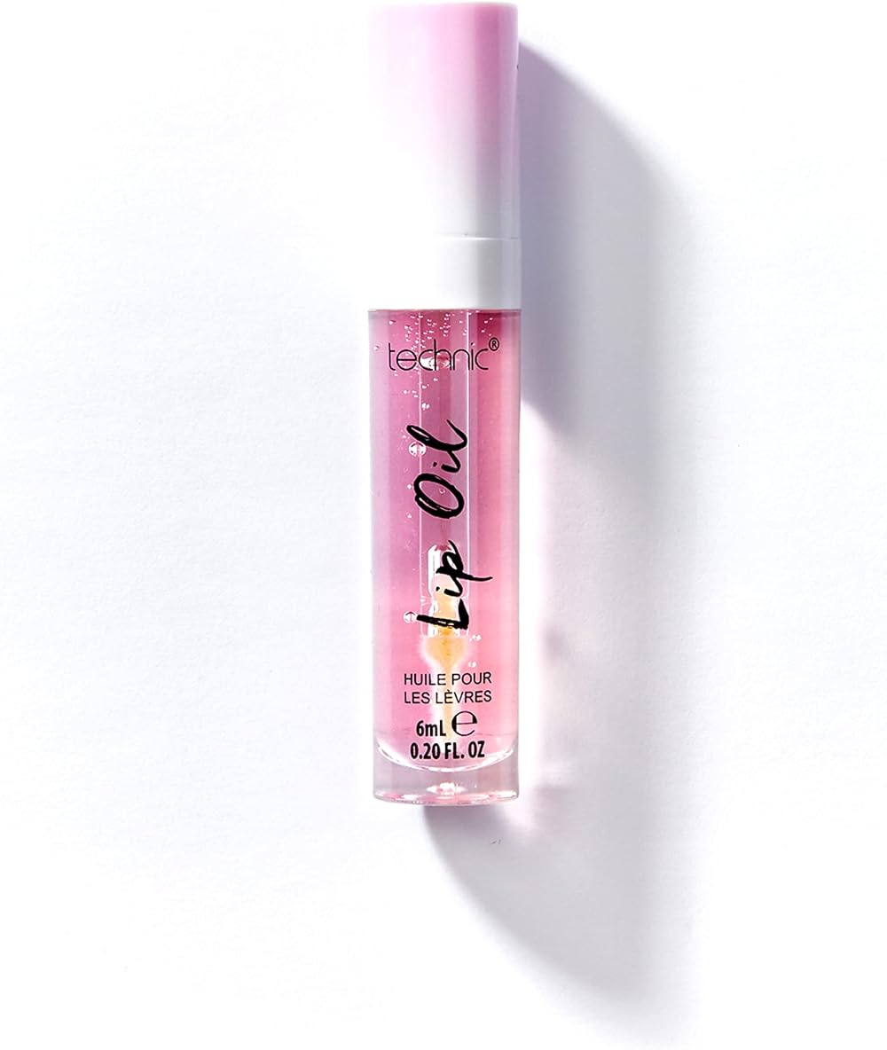 Technic Strawberry Lip Oil Flavoured Non Sticky Hydrating High Shine Glossy
