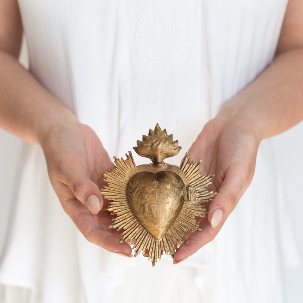 Sacred gold milagro box - Come discover Holiday Gift Guides from 7 of Your Favorite Bloggers!