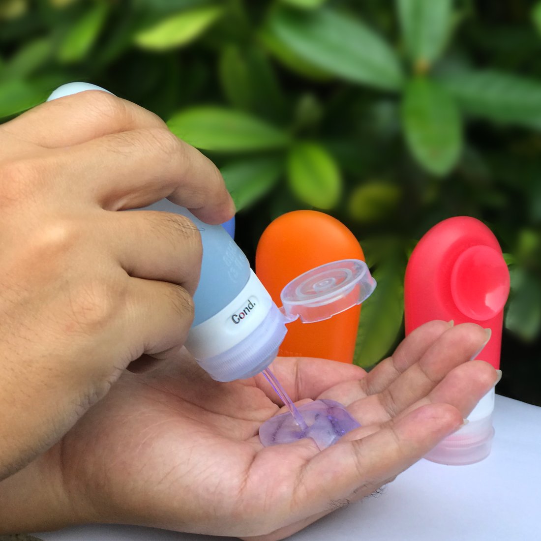 Silicone Travel Bottles 4 Pack Leakproof Refillable Travel Size Bottles TSA Approved BPA Free Squeeze Travel Tubes Set with Bag Empty Travel Containers for Toiletries (3oz and 2oz)