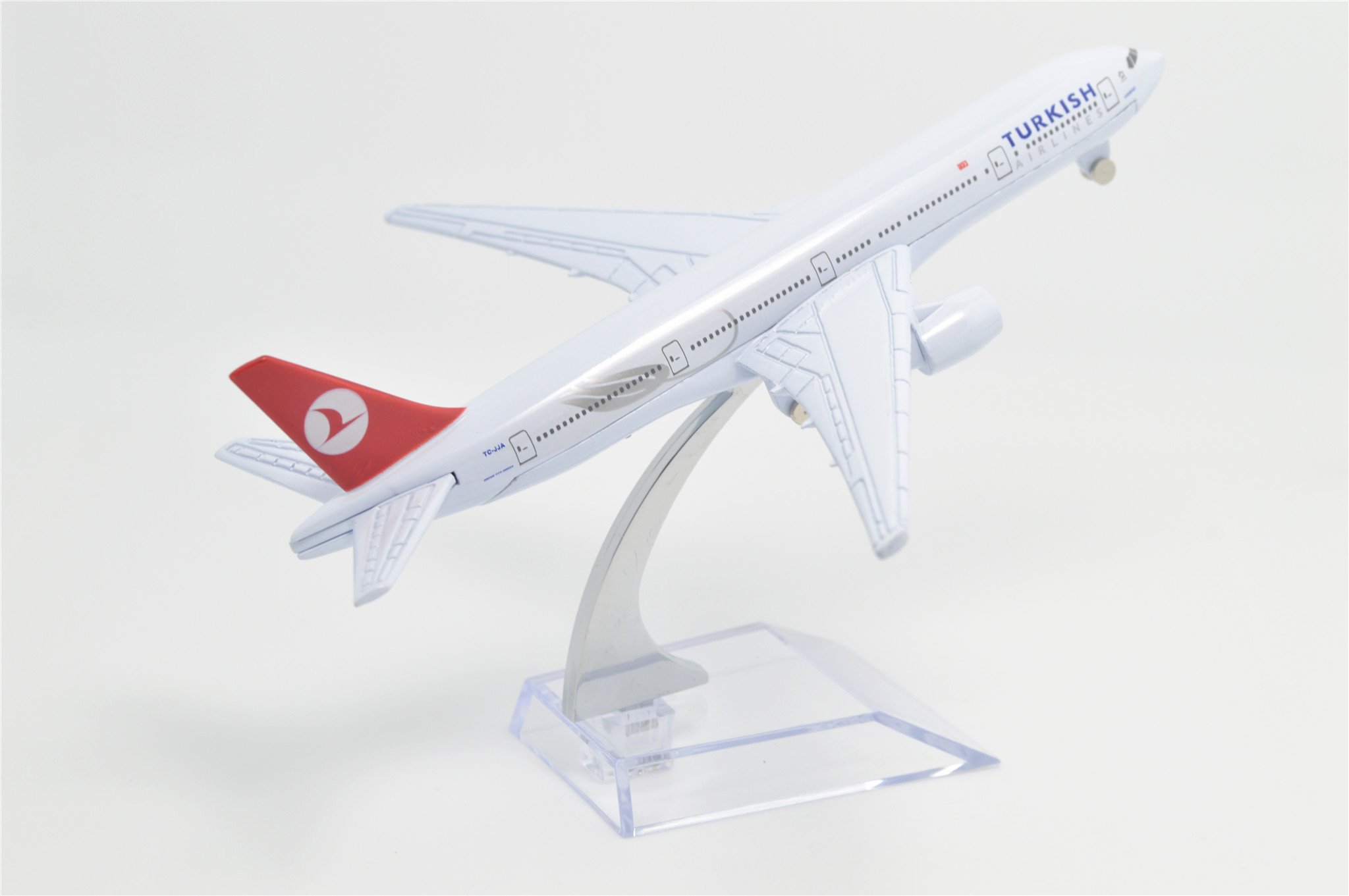 TANG DYNASTY(TM) 1400 16cm Turkish Airlines Boeing B777