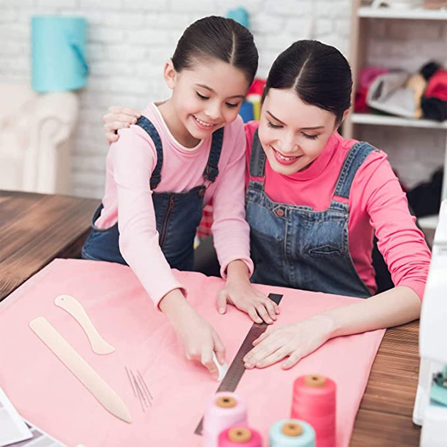 AQSXO Bone Folder Tool, Bone Paper Creaser Scoring, for DIY Handmade Leather Burnishing Bookbinding Cards and Paper Crafts, 6Pcs.