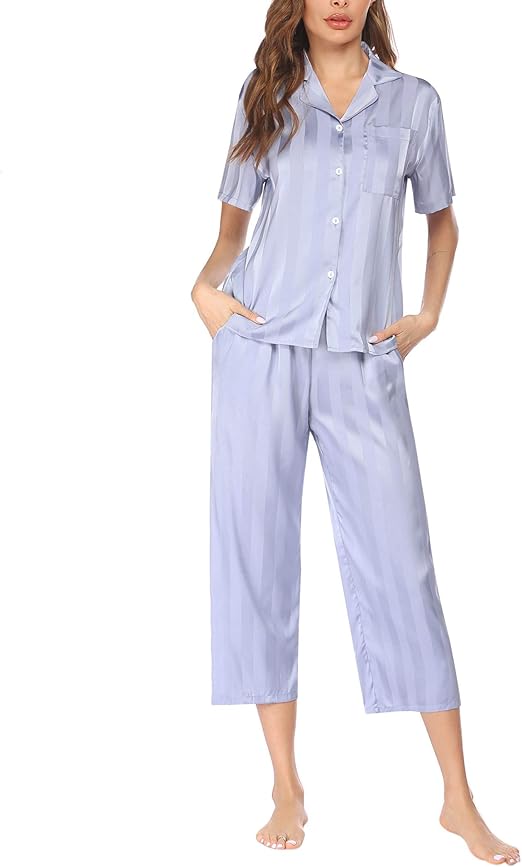 Ekouaer Women Pajamas Silk Satin Pajamas Set Short Sleeve Top and Capri