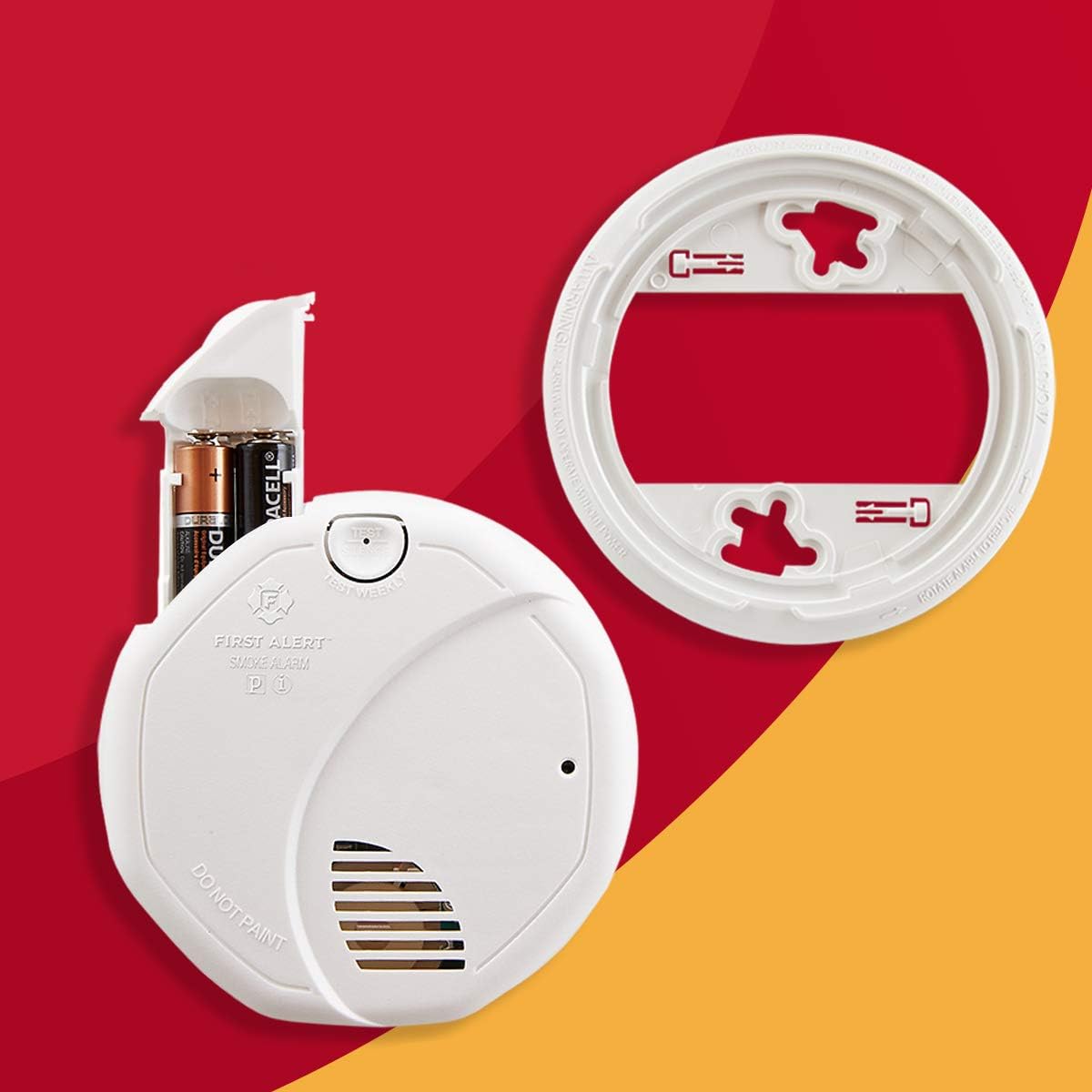 First Alert Dual-Sensor Smoke and Fire Alarm, Battery Powered, Frustration-Free Packaging, SA320CN - - 
