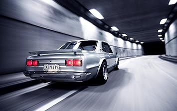 Amazon Co Jp 絵画風 壁紙ポスター はがせるシール式 日産 スカイライン 00gt R 初代 Kpgc10型 カスタム ハコスカ 1971年 キャラクロ C10 024w1 ワイド版 921mm 576mm 建築用壁紙 耐候性塗料 ホーム キッチン