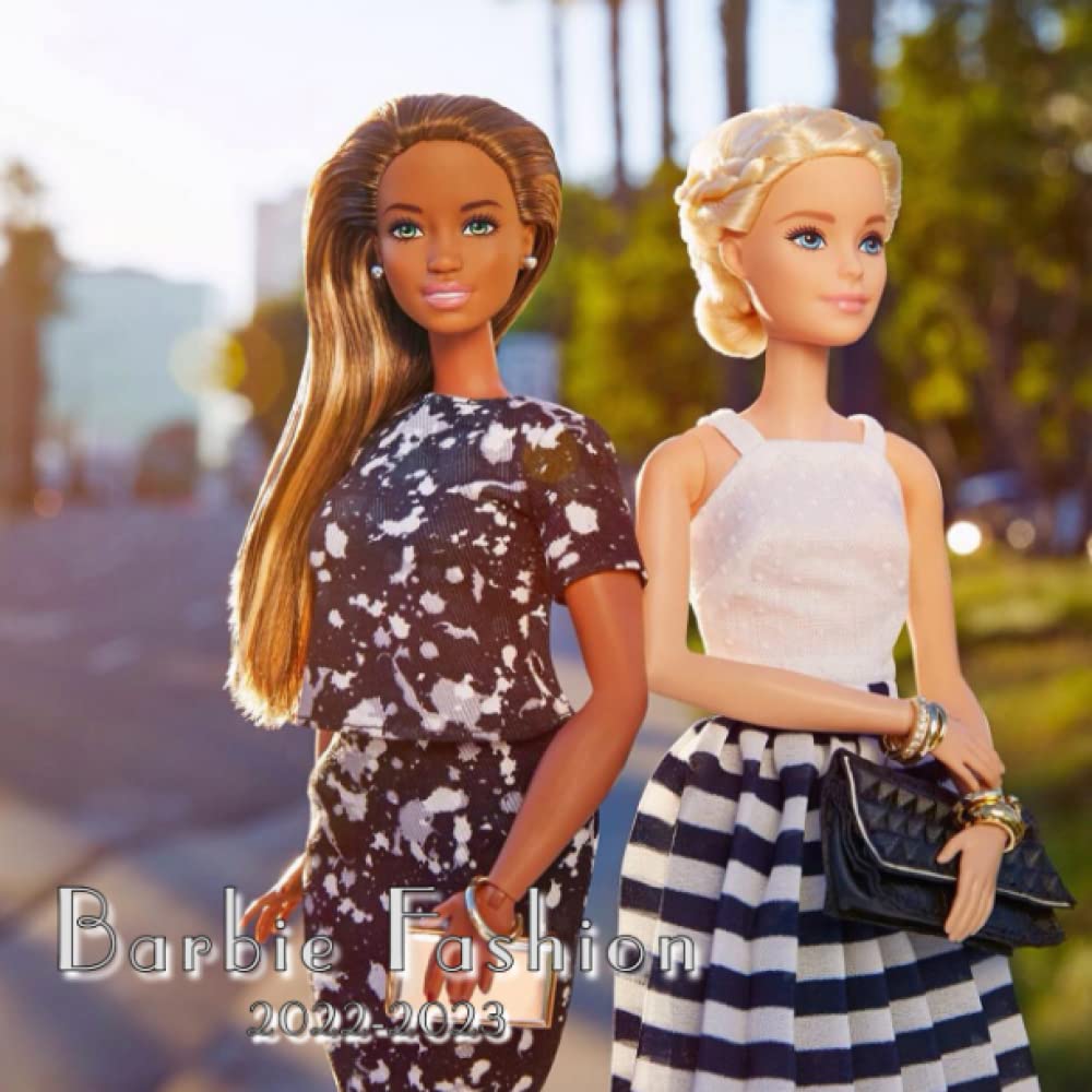 Barbie Calendar 2023 Barbịe Fashion 2022 Calendar: Fashionistas Look Fancy Costumes Dolls  Squared Mini Planner Jan To Dec 2022 Plus 6 Extra Months Of 2023 | Premium  ... Women, Teens| Kalendar Calendario Calendrier: Lasan.lasan:  9798782523800: Books