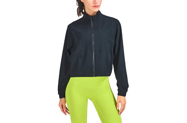 amazon.com Últimas novedades: Las novedades y los futuros lanzamientos más  vendidos en Chamarras Deportivas para Mujer