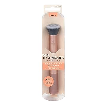 Real Techniques Complexion Blender Brush, Blenders for Foundation With Moisturizer, Bb/Cc/Creams, Serums, Beauty Products