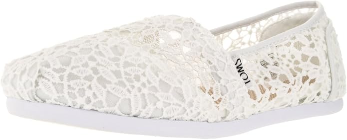 cream lace toms