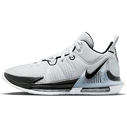 Lebron Witness 7 (Team) Basketball Shoes