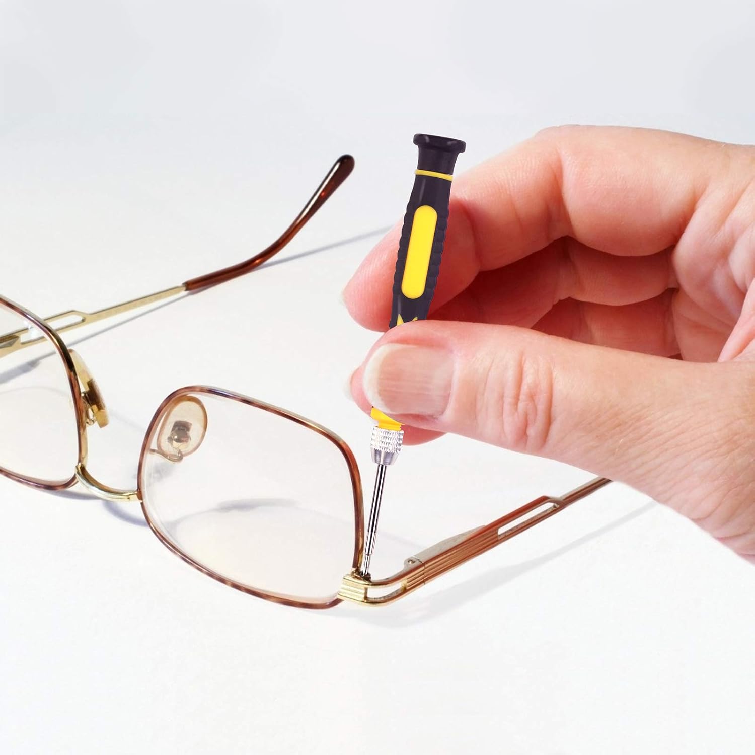 Выправка металлической оправы. Дужки на очки. Пайка оправ. Пайка оправы очков. Ремонт очков.