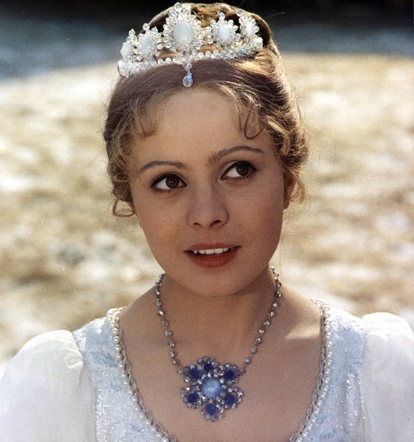 Drei Haselnüsse für Aschenbrödel - Neue HD-Restaurierung (Filmjuwelen / DEFA-Märchen) [DVD]