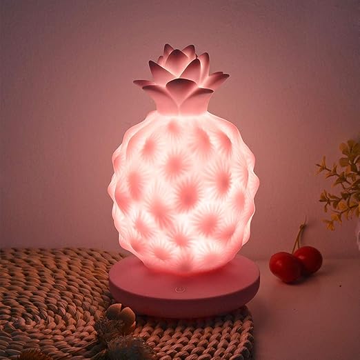 Amazon Co Jp パイナップルナイトライト子供のため 赤ちゃんの授乳用ランプ Ledフルーツベッドサイドランプ タッチセンサー付き 赤ちゃんの部屋の寝室のギフト用 Pink ホーム キッチン