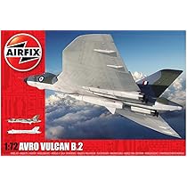 Amazon.com: Airfix Avro Vulcan B.2 1:72 Royal Military Aviation