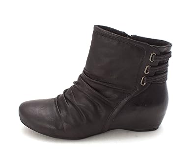sheigh wedge bootie