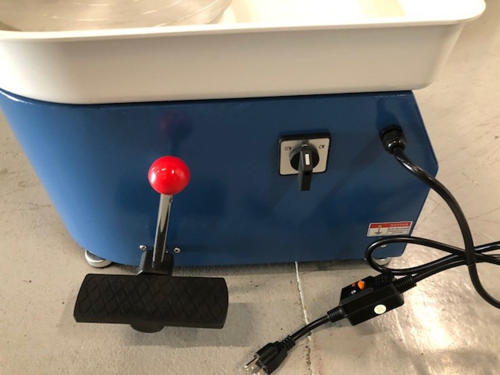 Pottery Wheel 1/3 hp Motor for Clay and Ceramic with sculpting set