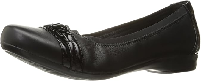 clarks kinzie willow flat