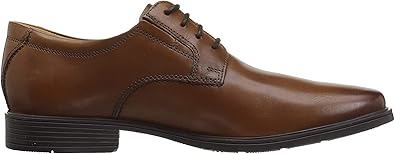 clarks tilden plain oxford