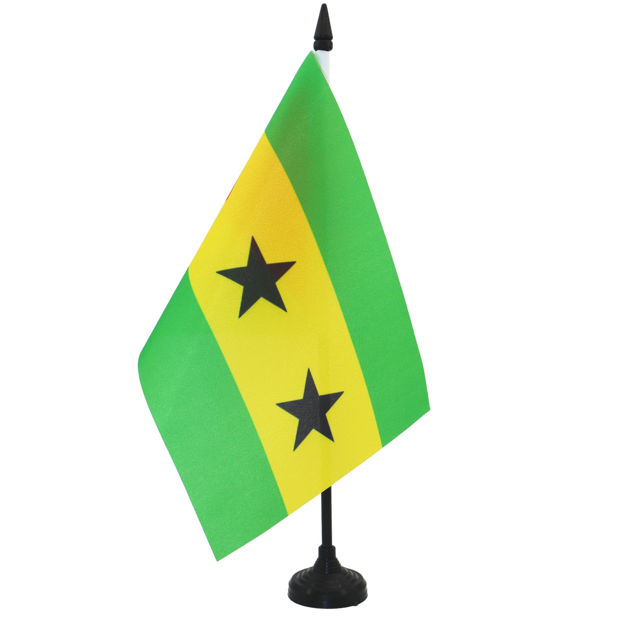 AZ FLAG Sao Tomé and Principe Table Flag 5'' x 8'' - Sao Toméan Office Decoration 100% Polyester 21 x 14 cm - Mini Desk Flag with Pole and Black Plastic Base