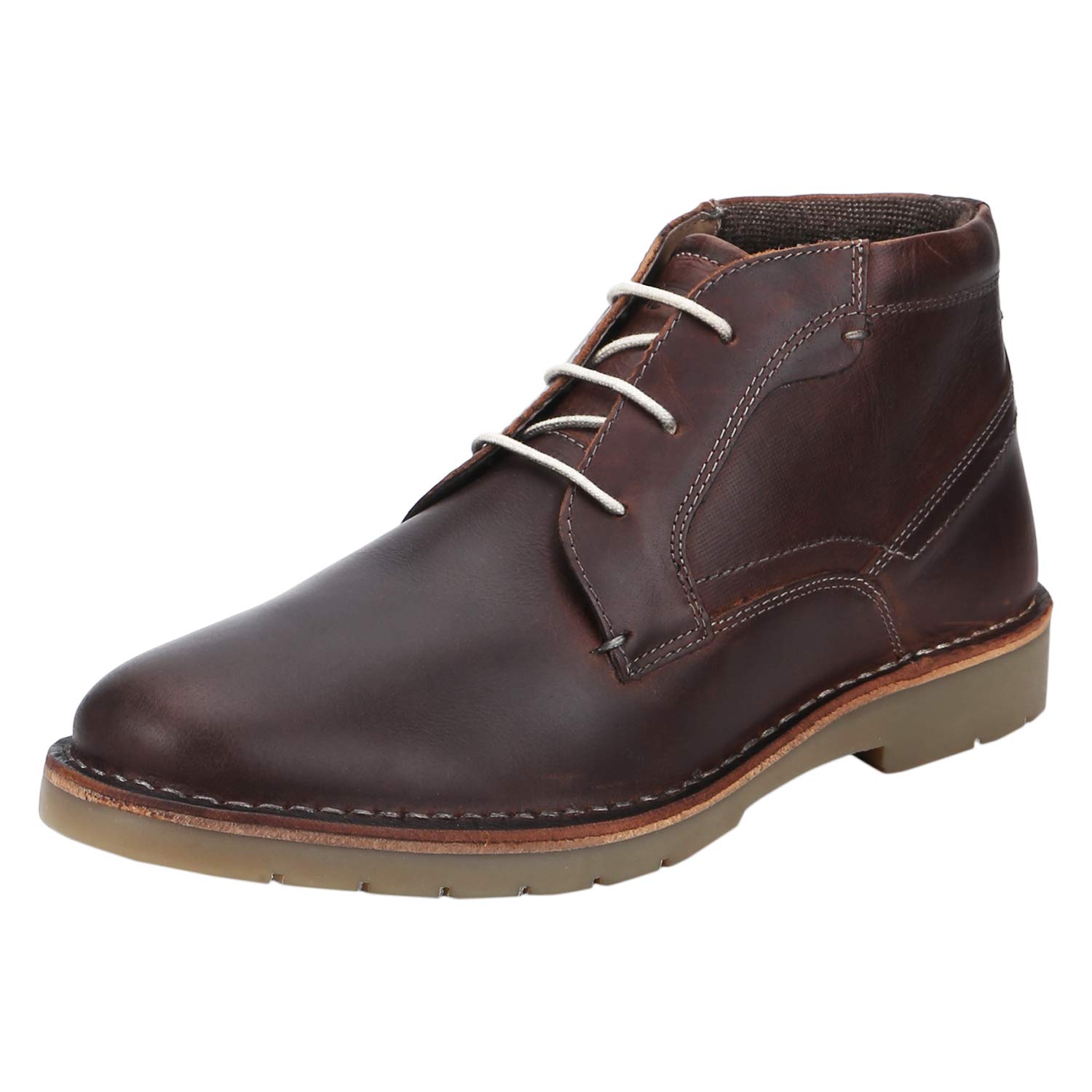 chukka boots red tape