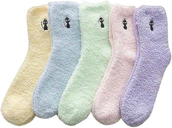 Amazon Koutei 靴下 レディース もこもこ くつしたソックス ミドル コーラルフリース生地 ガールズ 速乾 通気 厚手 ゆかいた専用 自宅 睡眠 秋冬 就寝ソックス 違う色5足組 ネコ柄5セット ソックス 通販