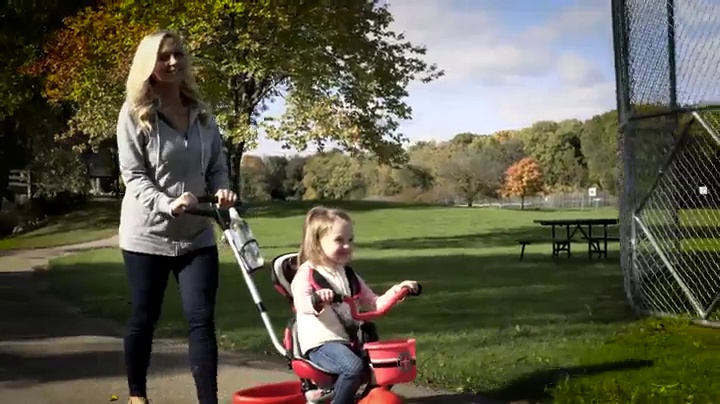 6 Schwinn+Easy+Steer+Tricycle+Red