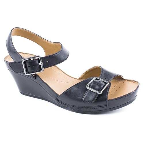 clarks sandals size 8