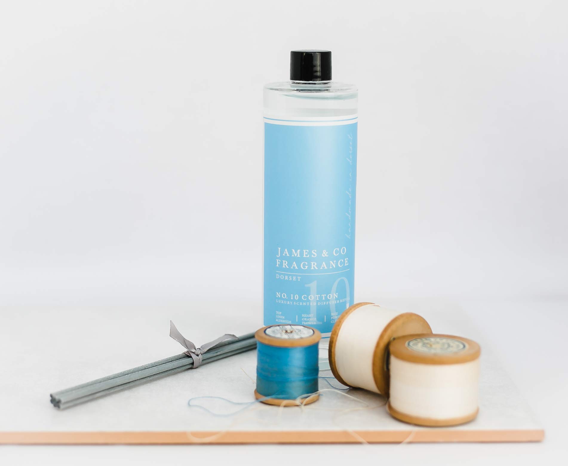 James & Co No.10 Cotton (Cotton & Linen) 200ml Reed Diffuser Refill Bottle with 6 Fibre Reeds