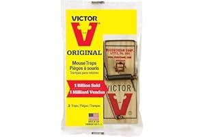 Victor M150 Lot of Twenty (20) Snap Spring Wooden Mouse Trap/Rodent Control