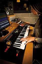 Roland FA-06 61-Key Music Workstation with 16