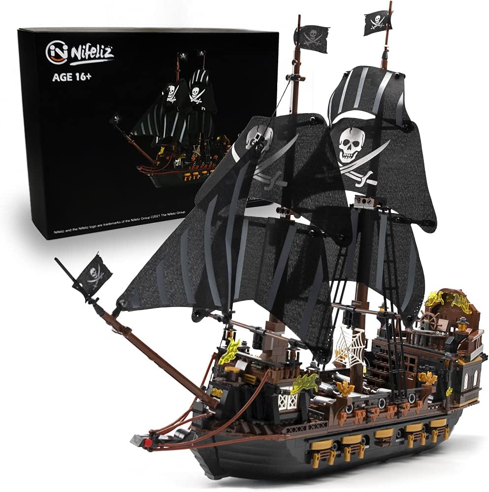 Nifeliz Black Hawk Pirates Ship Model Building Blocks Kits - Construction Set to Build, Model Set and Assembly Toy for Teens and Adult,Makes a Great Gift for People who Like Creative Play (1352Pcs): Toys & Games