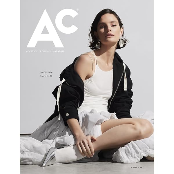 Interview Magazine September 2023 Olivia Rodrigo: Amazon.com: Books