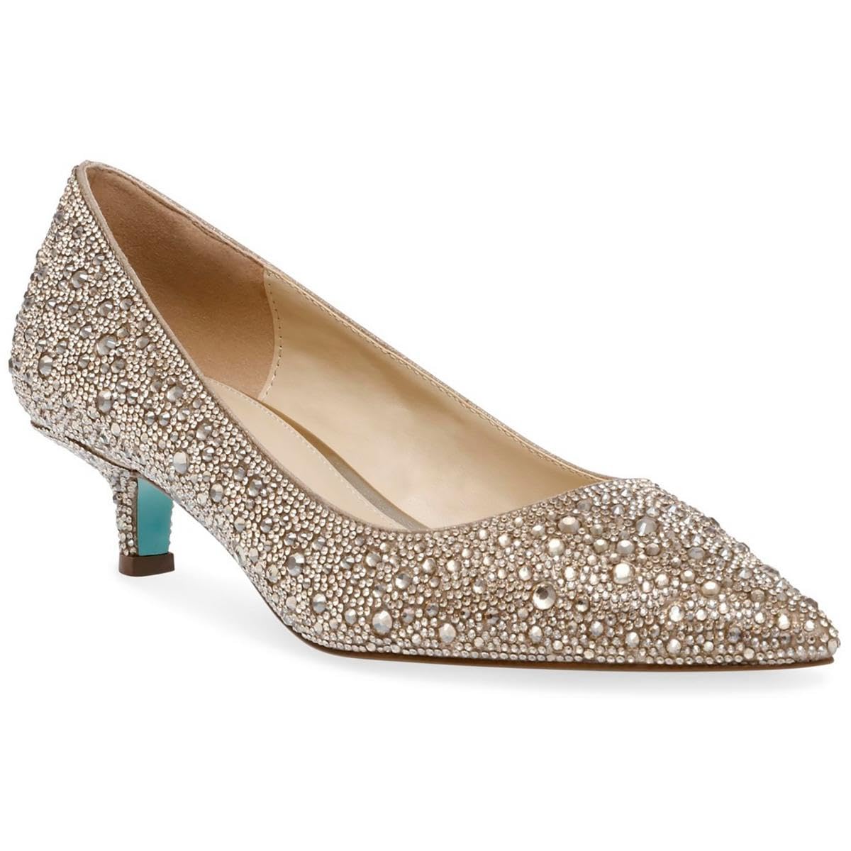 Betsey Johnson Women’s Scout Pump, Light Gold, 5.5