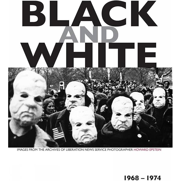 Assignment Shanghai: Photographs on the Eve of Revolution (Volume