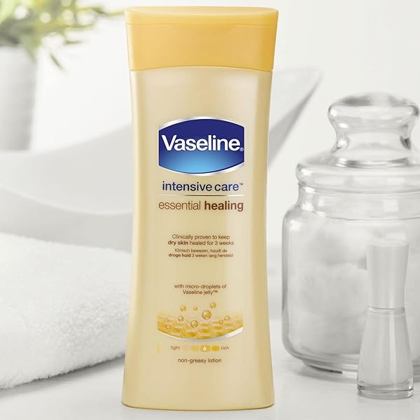 VASELINE ESSENTIAL MOISTURE DAILY BODY LOTION, 13.52 OUNCE