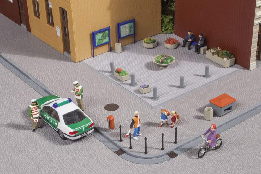 Auhagen 41639 Market Accoutrements Modelling Kit