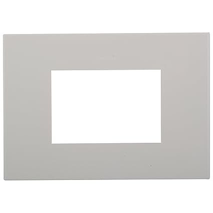 Arteor Legrand 3 Module Plate WH 575720