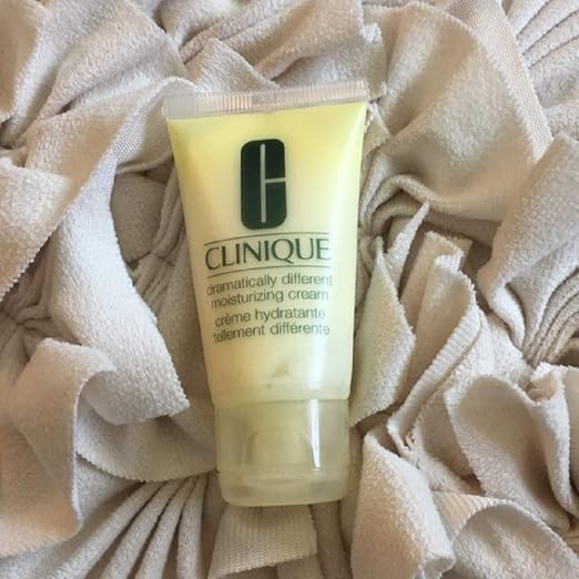 dramatically different moisturizing lotion 30ml