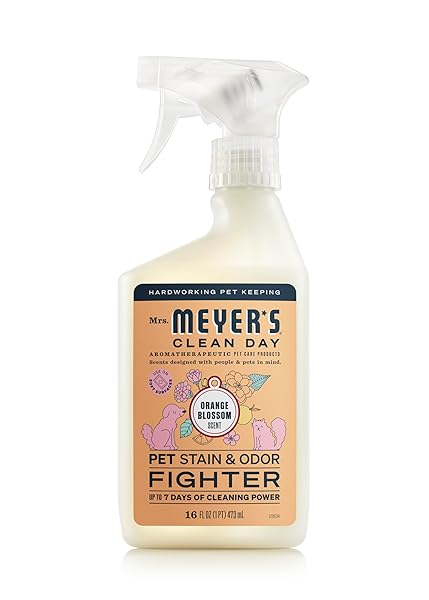 MRS. MEYER’S CLEAN DAY PET STAIN & ODOR FIGHTER, ORANGE BLOSSOM SCENT, 16OZ