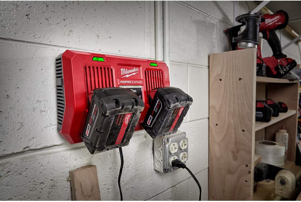 Milwaukee 48-59-1802 M18 Dual Bay Simultaneous Rapid Charger - - 