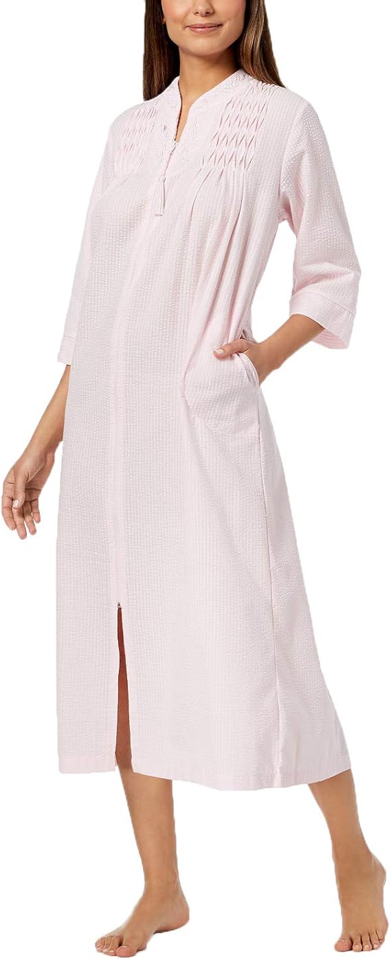 Miss Elaine Women's Embroidered Seersucker Zip Long Robe (Pink, Medium
