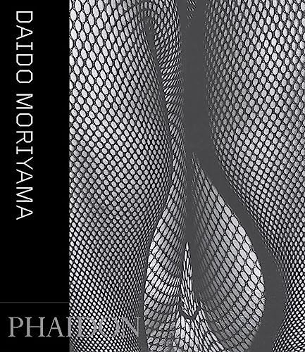 Amazon.com: Daido Moriyama: Stray Dog: 9780918471505: Alexandra
