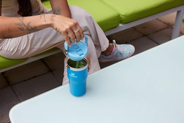 STANLEY ICEFLOW 2.0 FLIP STRAW TUMBLER WITH HANDLE 20 OZ | TWIST ON LID AND FLIP UP STRAW | LEAK RESISTANT WATER BOTTLE | INSULATED STAINLESS STEEL | BPA-FREE | ROSE QUARTZ