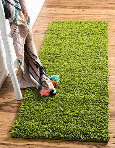 Unique Loom Solo Solid Shag Collection Modern Plush Grass Green Runner (3' x 10')