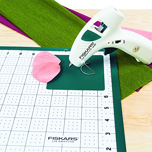 Fiskars Lia Griffith Signature Folding Cutting Mat 16x12 Inch with