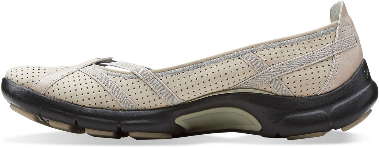 Clarks Women's P-Berry Loafer Flat - Image 4