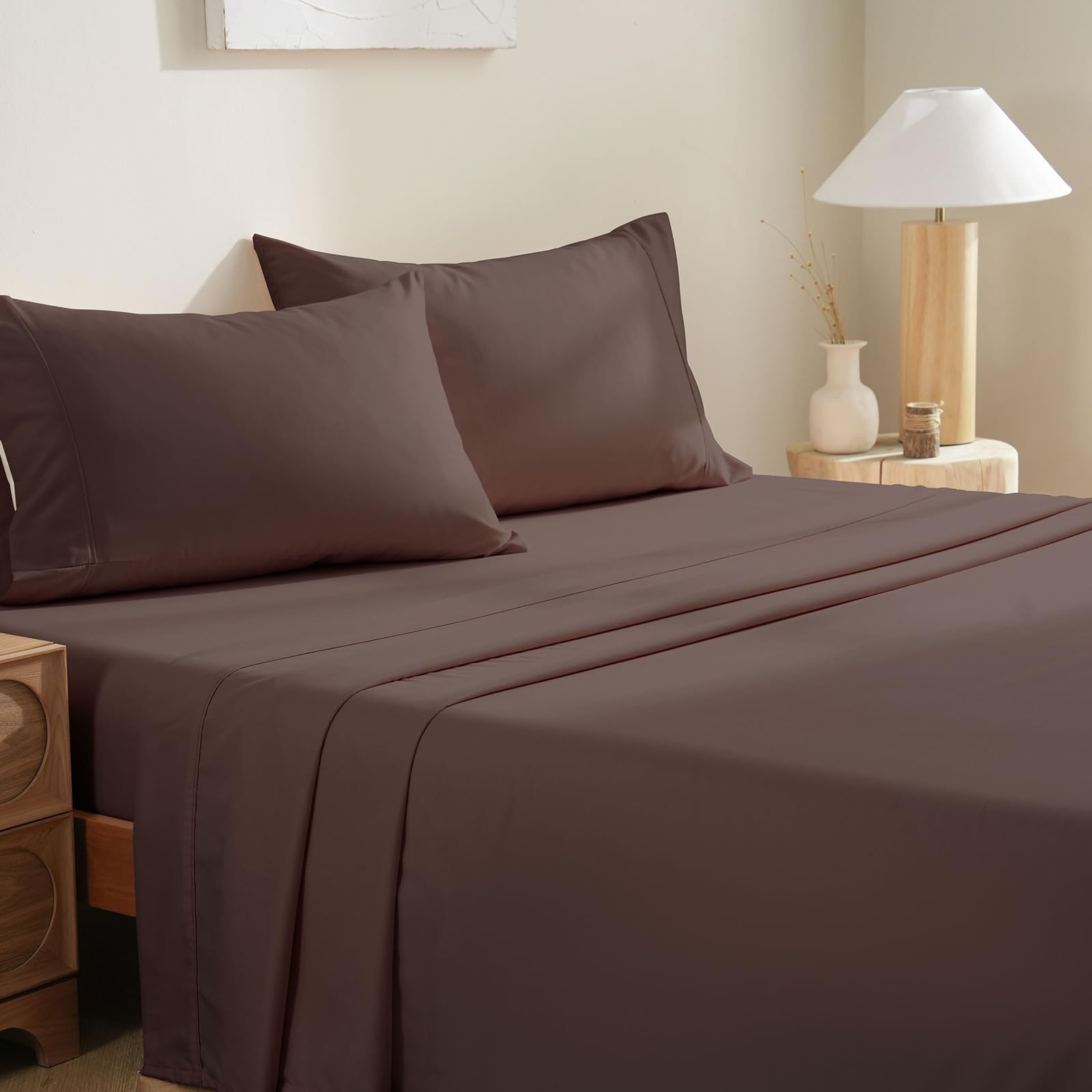 Photo 1 of ****one piece) USED***MCO Bedding Full Bed Sheets Set - Soft Bed Sheets - Cooling Breathable Bedding Set with 16" Deep Pocket (4 Pieces, Full, Chocolate Brown)