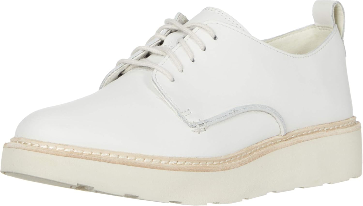 clarks walking shoes